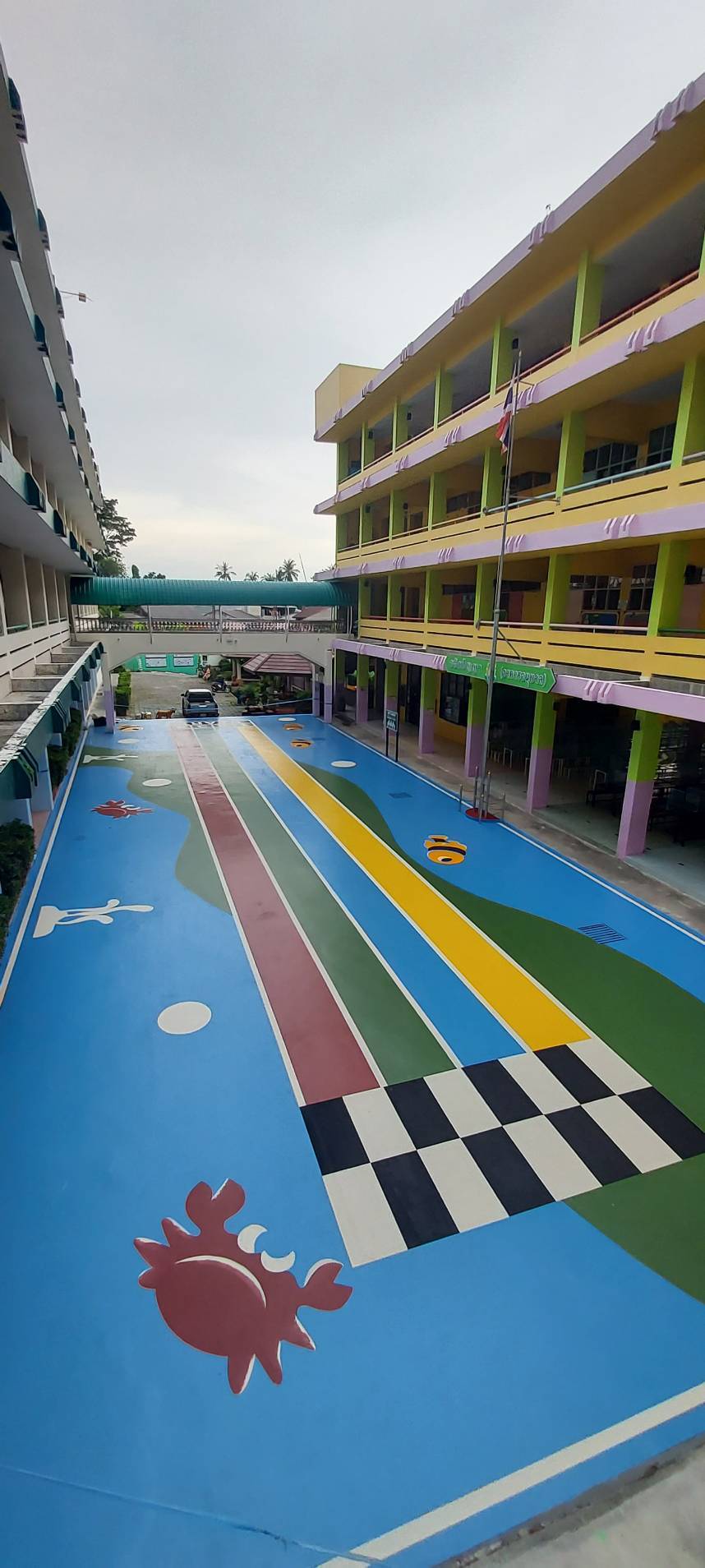 ผลงาน สนามเด็กเล่น / EPDM