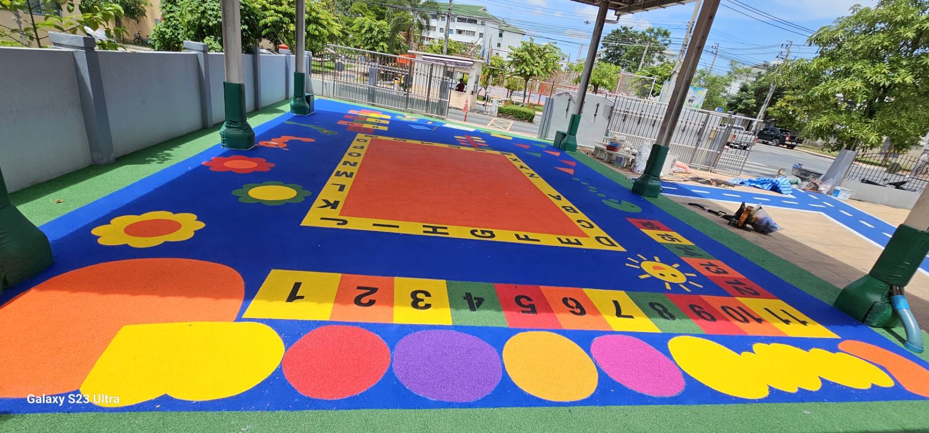 ผลงาน สนามเด็กเล่น / EPDM