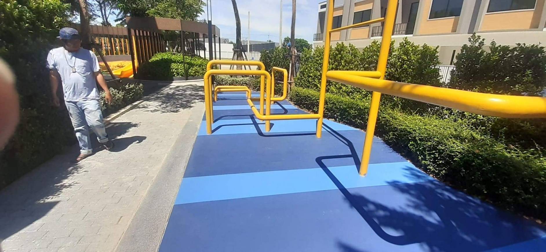 ผลงาน สนามเด็กเล่น / EPDM